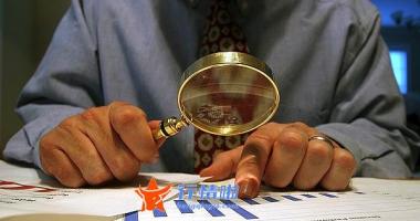 今日股市行情分析最新_ 基金密集设立C类份额 或为配合互联网渠道营销 