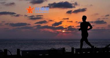 今日股市行情分析类新闻：还有银河基金副总经理